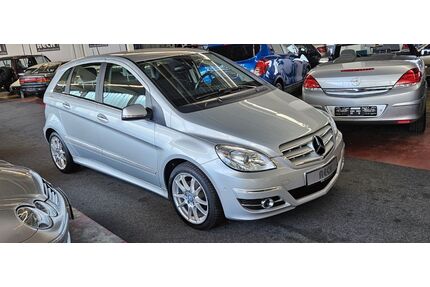 Mercedes-Benz B 180 Gebrauchtwagen