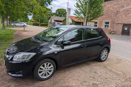 Toyota Auris Gebrauchtwagen