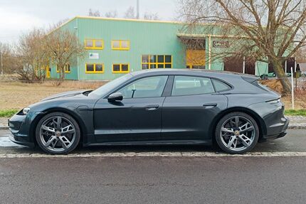 Porsche Taycan Gebrauchtwagen