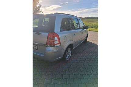 Opel Zafira Gebrauchtwagen