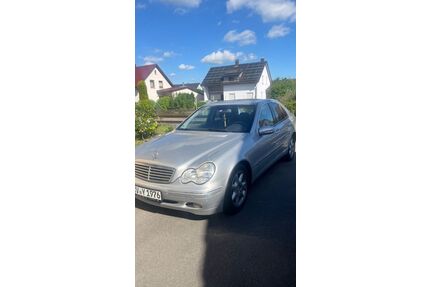 Mercedes-Benz C 180 Gebrauchtwagen