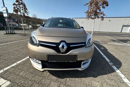 Renault Grand Scenic Gebrauchtwagen