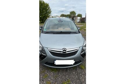 Opel Zafira Tourer Gebrauchtwagen