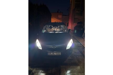 Opel Zafira Tourer Gebrauchtwagen