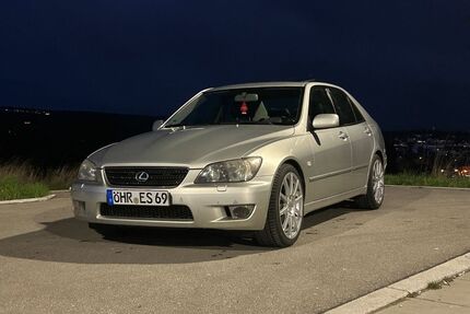 Lexus IS 200 Gebrauchtwagen