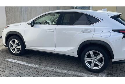 Lexus NX 300 Gebrauchtwagen