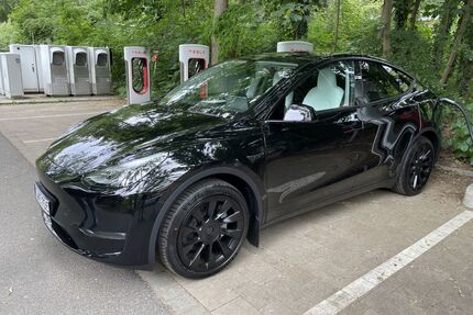 Tesla Model Y Gebrauchtwagen