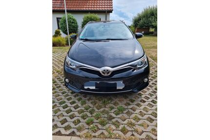 Toyota Auris Gebrauchtwagen