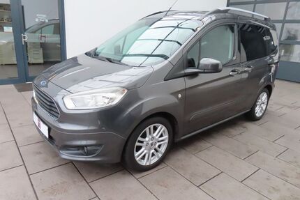 Ford Tourneo Courier Gebrauchtwagen