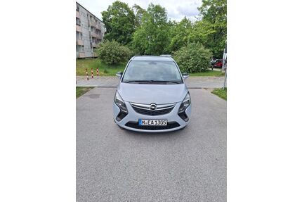 Opel Zafira Tourer Gebrauchtwagen