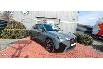 BMW iX Gebrauchtwagen
