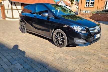 Mercedes-Benz B 180 Gebrauchtwagen