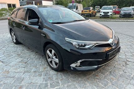 Toyota Auris Gebrauchtwagen