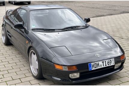 Toyota MR 2 Gebrauchtwagen