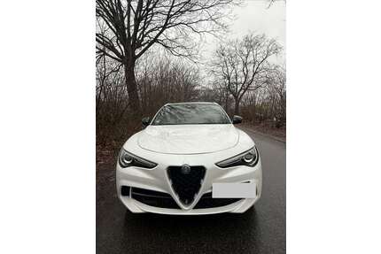 Alfa Romeo Stelvio Gebrauchtwagen