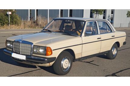 Mercedes-Benz 240 Gebrauchtwagen