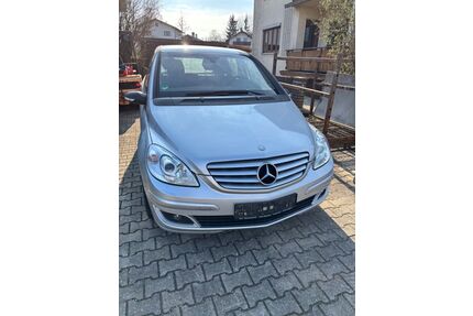 Mercedes-Benz 200 Gebrauchtwagen