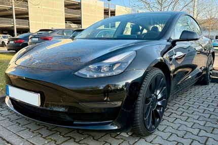 Tesla Model 3 Gebrauchtwagen