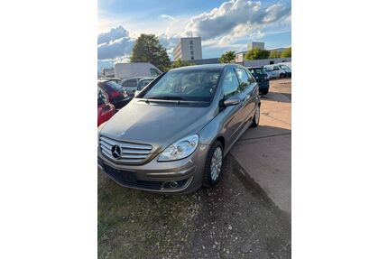 Mercedes-Benz B 200 Gebrauchtwagen