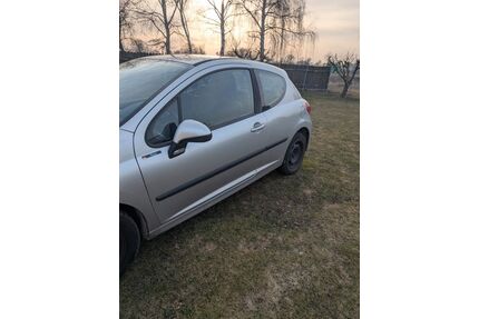 Peugeot 207 Gebrauchtwagen