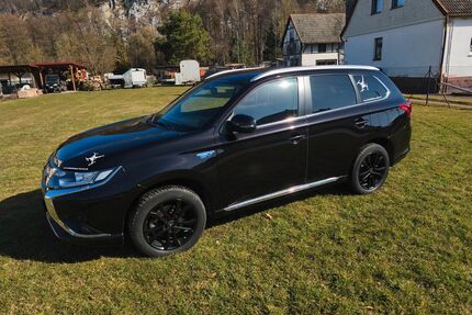 MG Plug-in Hybrid Outlander 