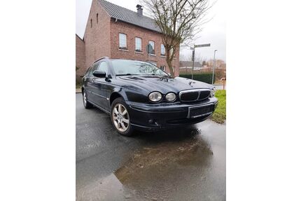 Jaguar X-Type Gebrauchtwagen