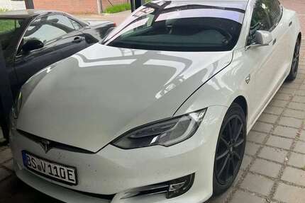 Tesla Model S Gebrauchtwagen