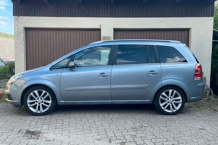 Opel Zafira Gebrauchtwagen