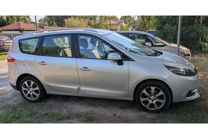 Renault Grand Scenic Gebrauchtwagen
