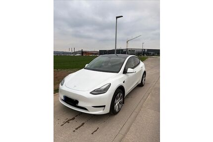 Tesla Model Y Gebrauchtwagen