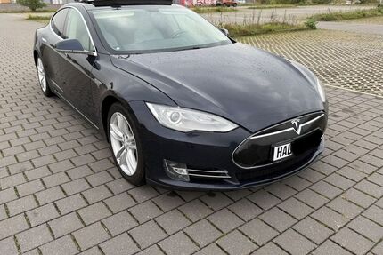 Tesla Model S Gebrauchtwagen