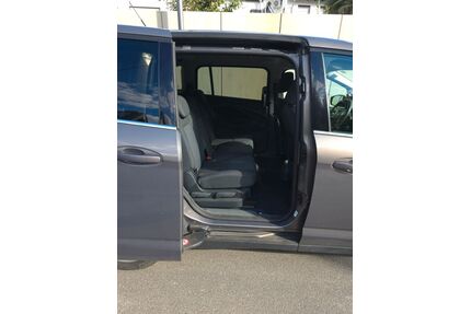 Ford Grand C-Max Gebrauchtwagen