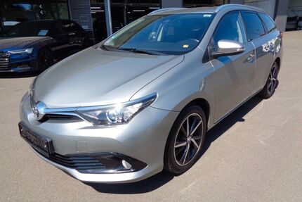 Toyota Auris Gebrauchtwagen