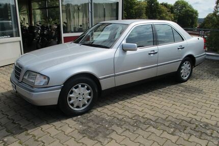 Mercedes-Benz C 180 Gebrauchtwagen