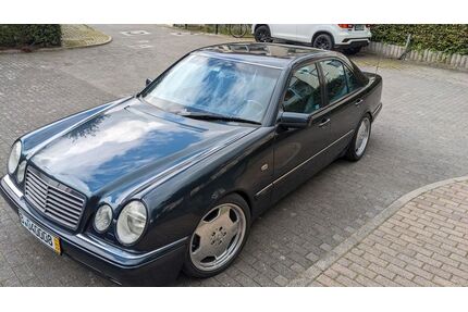 Mercedes-Benz 320 Gebrauchtwagen