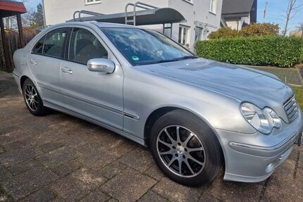 Mercedes-Benz C 180 Gebrauchtwagen