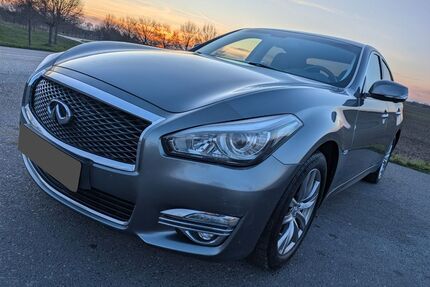 INFINITI Q70 Gebrauchtwagen