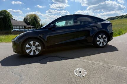 Tesla Model Y Gebrauchtwagen