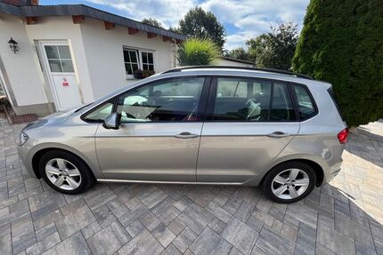 VW Golf Sportsvan Gebrauchtwagen