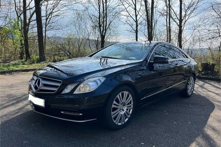 Mercedes-Benz E 220 Gebrauchtwagen