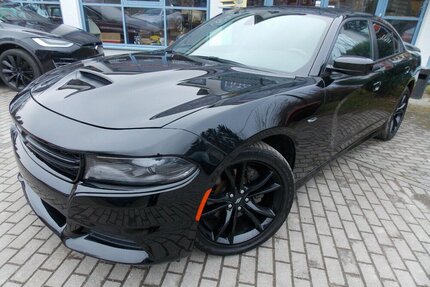 Toyota Charger 5,7 Hemi 