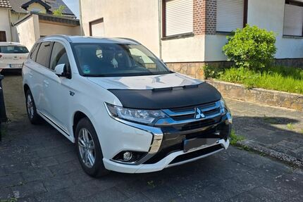 Mitsubishi Plug-in Hybrid Outlander Gebrauchtwagen