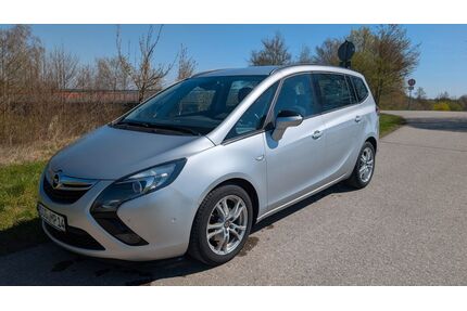 Opel Zafira Tourer Gebrauchtwagen
