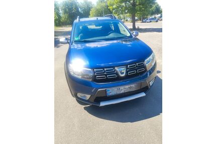 Nissan Sandero 