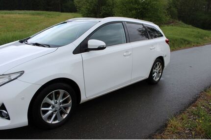 Toyota Auris Touring Sports Gebrauchtwagen