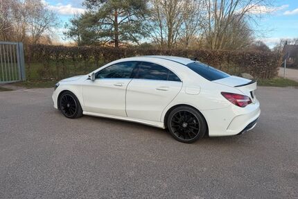 Mercedes-Benz CLA 200 Gebrauchtwagen