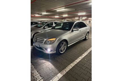 Mercedes-Benz 320 Gebrauchtwagen