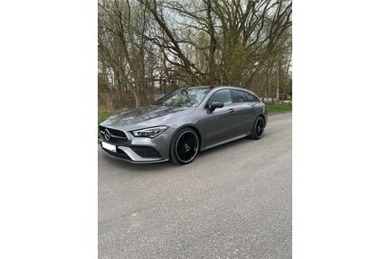 Mercedes-Benz CLA 220 Shooting Brake Gebrauchtwagen
