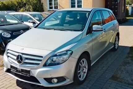 Mercedes-Benz B 180 Gebrauchtwagen