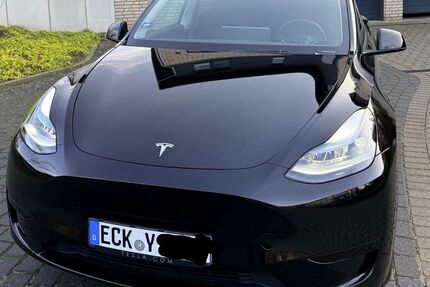 Tesla Model Y Gebrauchtwagen